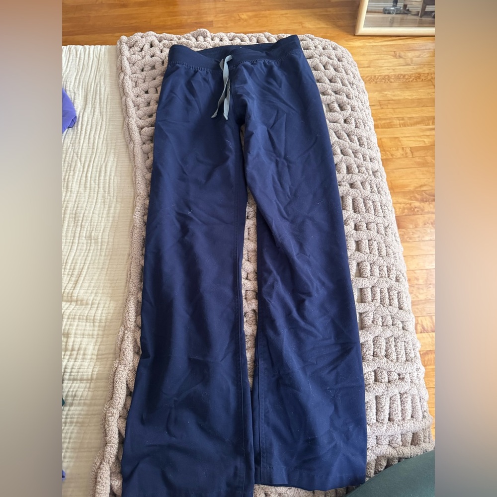 Navy Livingston Figs scrub pants